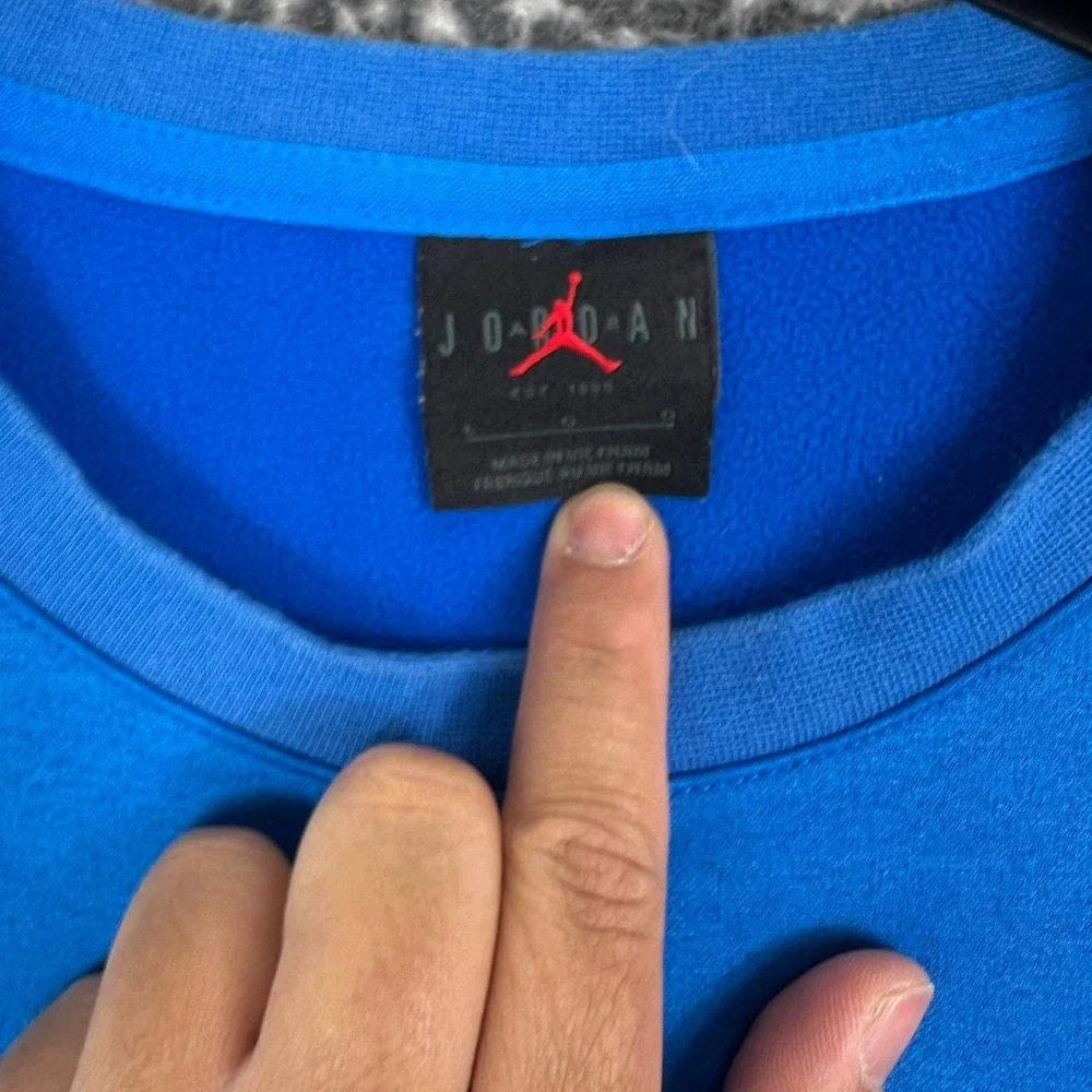UCLA Bruins x Air Jordan Therma-FIT Sweatshirt Men Large Blue Jumpman Crewneck L